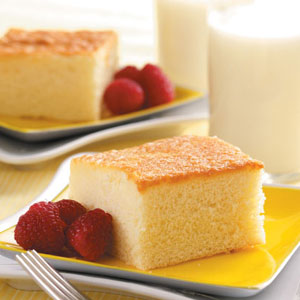 Pastel de leche caliente fotografía